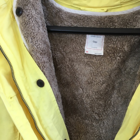 Gap 2-in-1 Coat - Picture 2 of 6